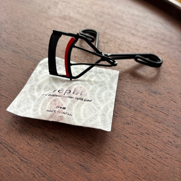 Réphr Matte Black Eyelash Curler - Picture 12 of 14